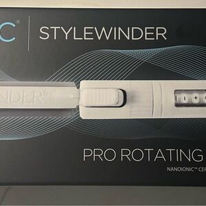 White Pro Rotating Styling Wand